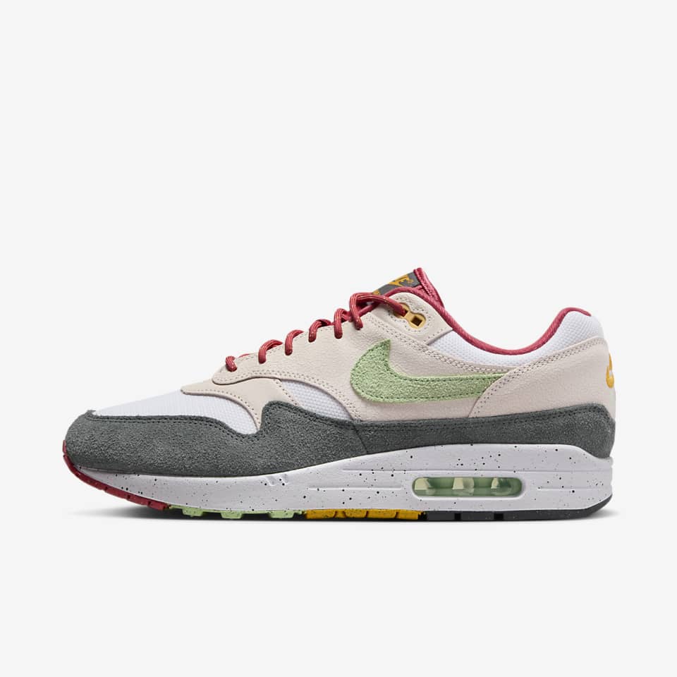 Nike Air Max 1 'Light Soft Pink' FZ4133-640